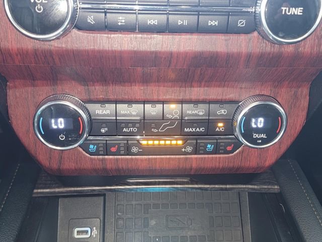 Used 2019 Ford Expedition Max Limited image 24
