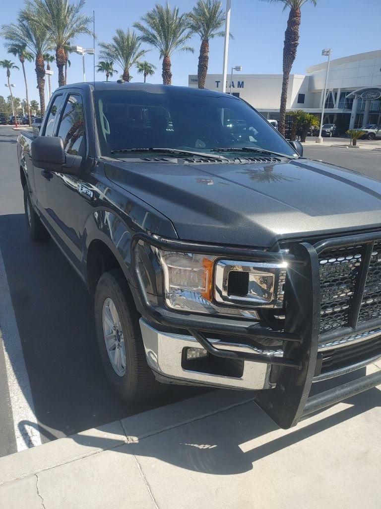 Used 2018 Ford F150 XLT AWD/4WD image 2