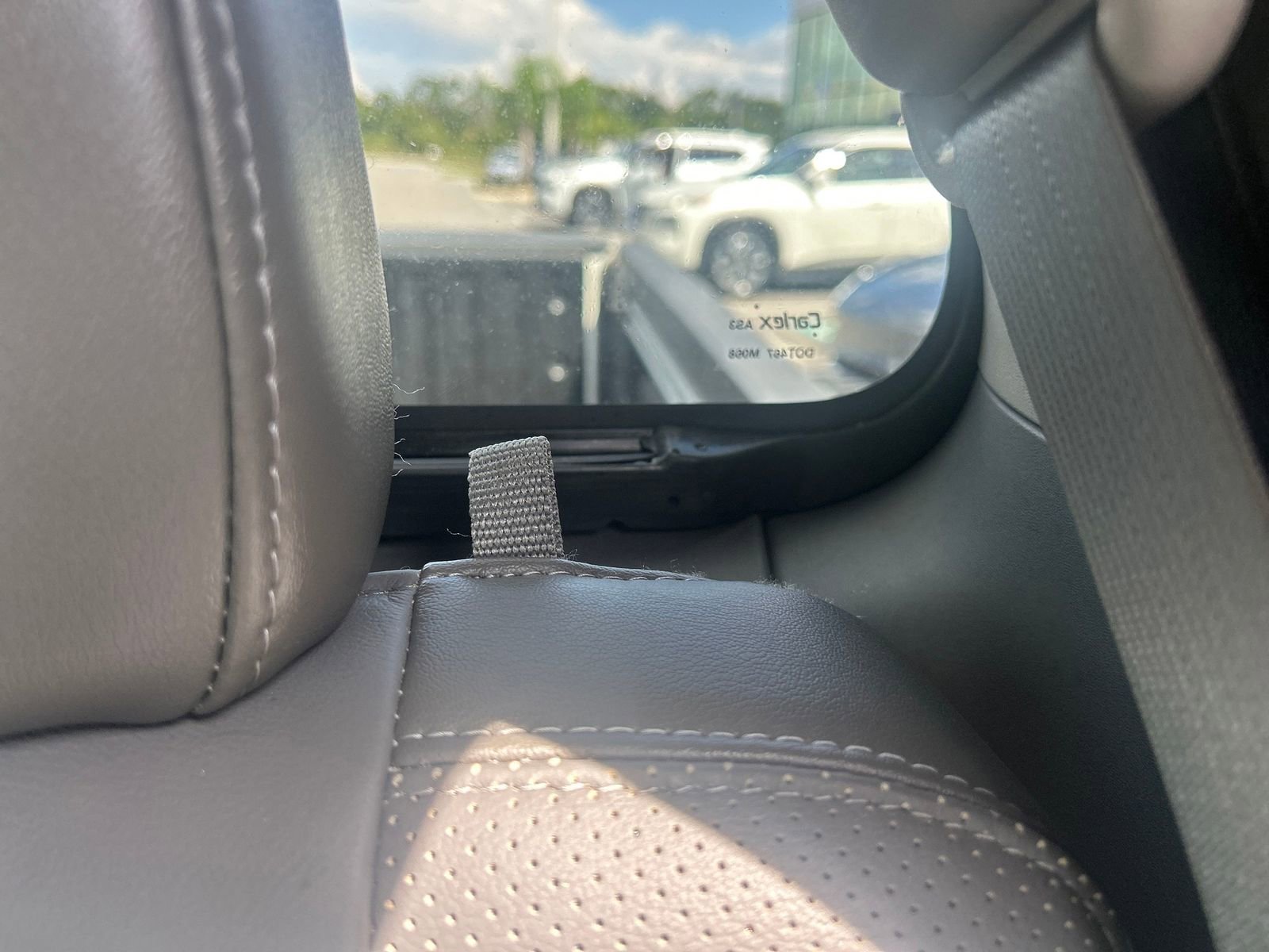 Used 2019 Nissan Frontier SL image 24