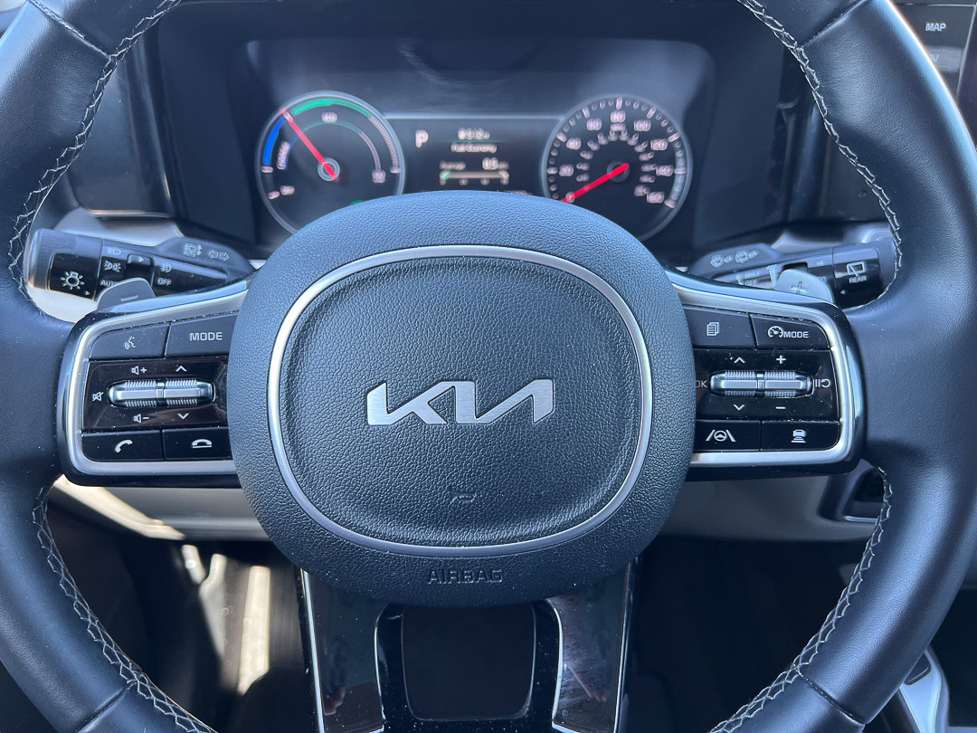 Used 2023 Kia Sorento EX AWD/4WD image 22
