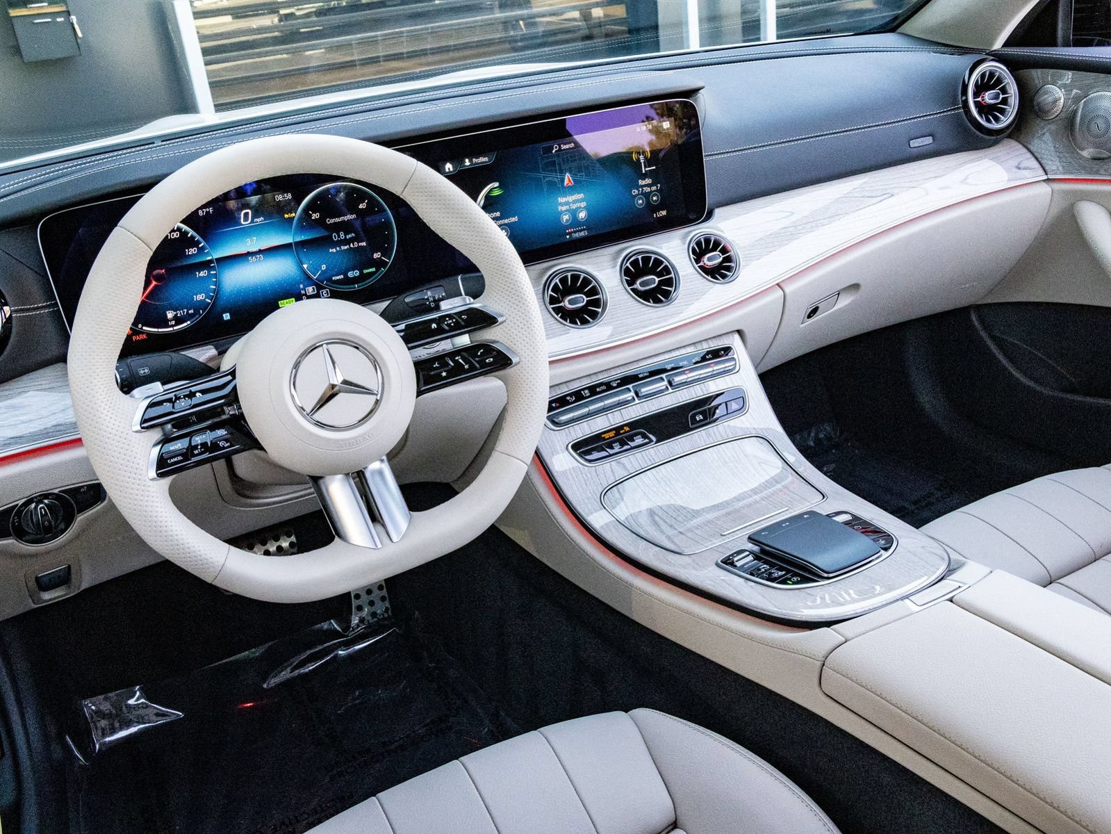 Used 2023 Mercedes-Benz E 450 Coupe image 33