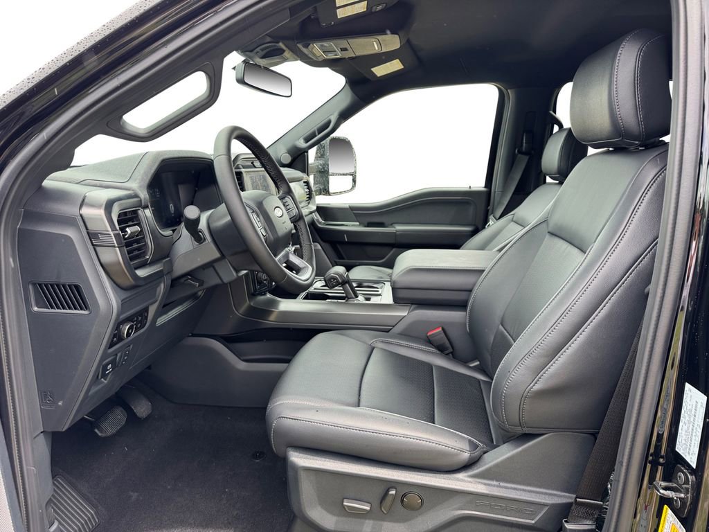 New 2025 Ford F150 Lariat w/ Equipment Group 501A Mid image 11