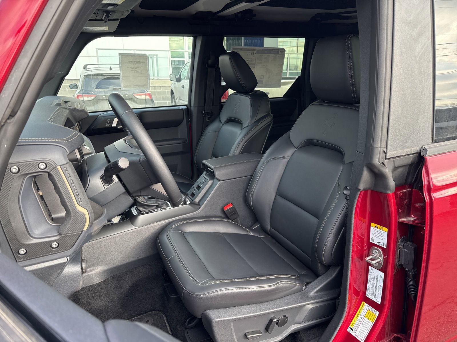 New 2025 Ford Bronco Badlands AWD/4WD image 2