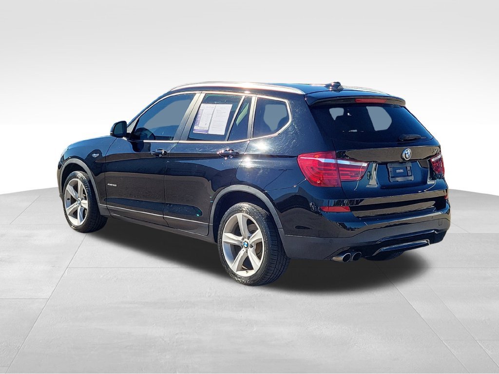 Used 2017 BMW X3 sDrive28i RWD image 4