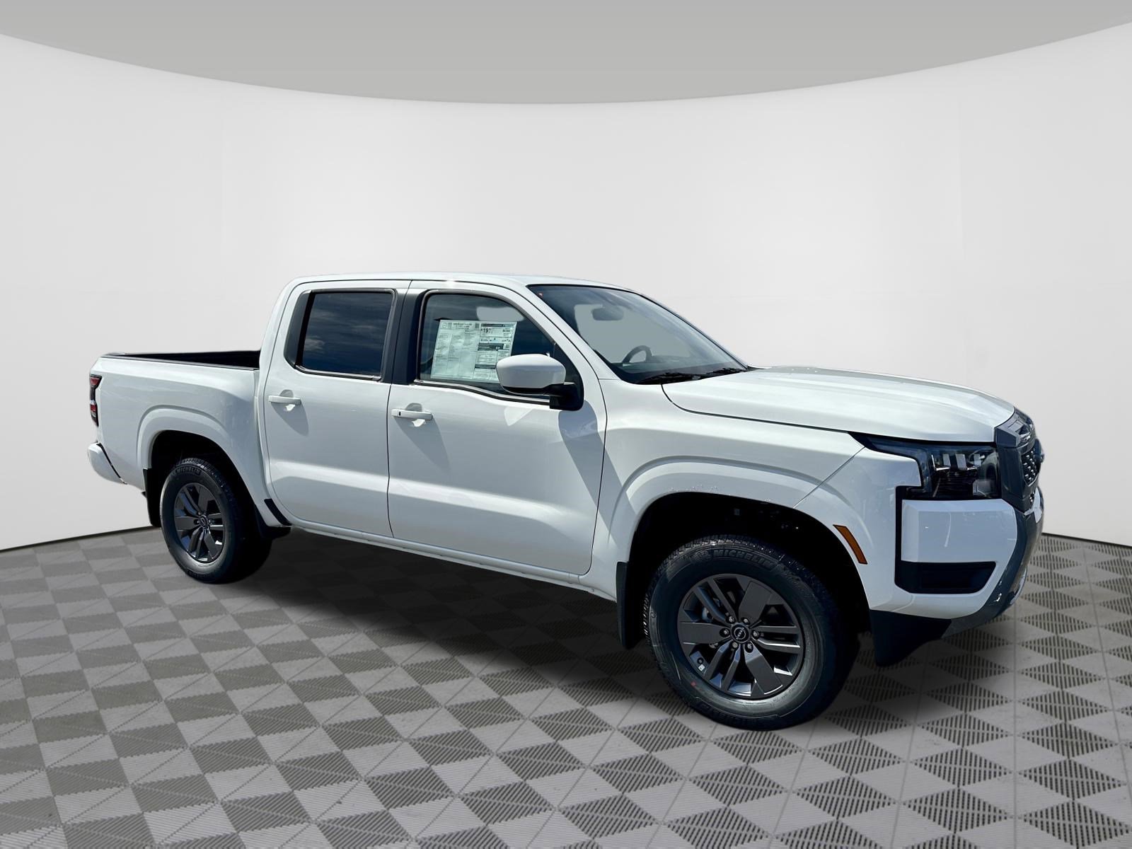 New 2026 Nissan Frontier SV AWD/4WD image 1