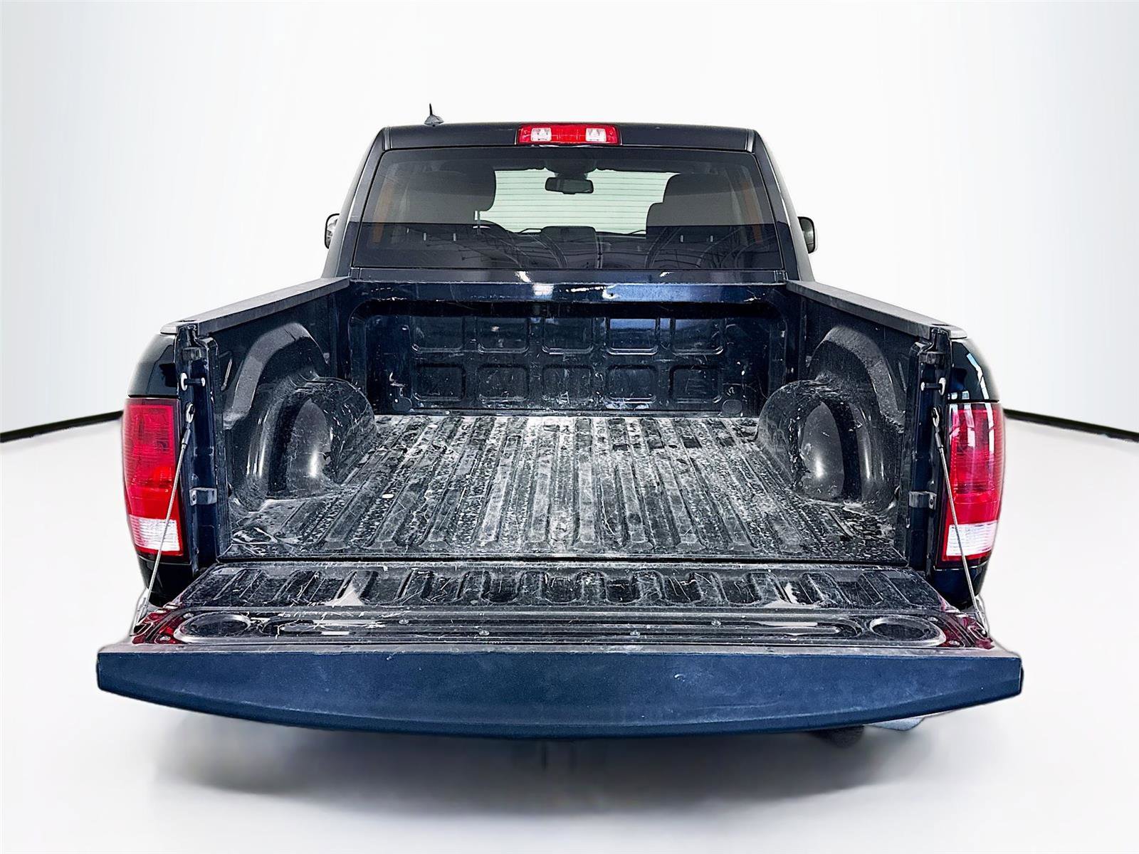 Used 2023 RAM 1500 Classic SLT w/ Trailer & Traction Group RWD image 15