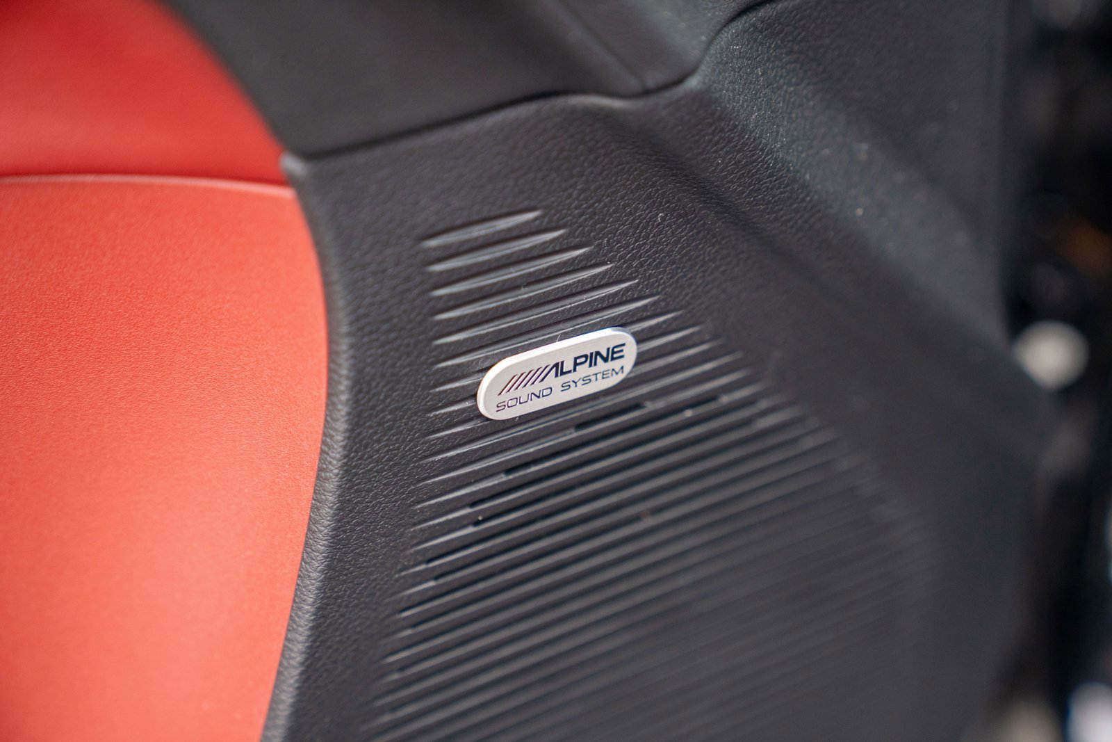 Used 2021 Dodge Challenger SRT Hellcat Redeye image 11