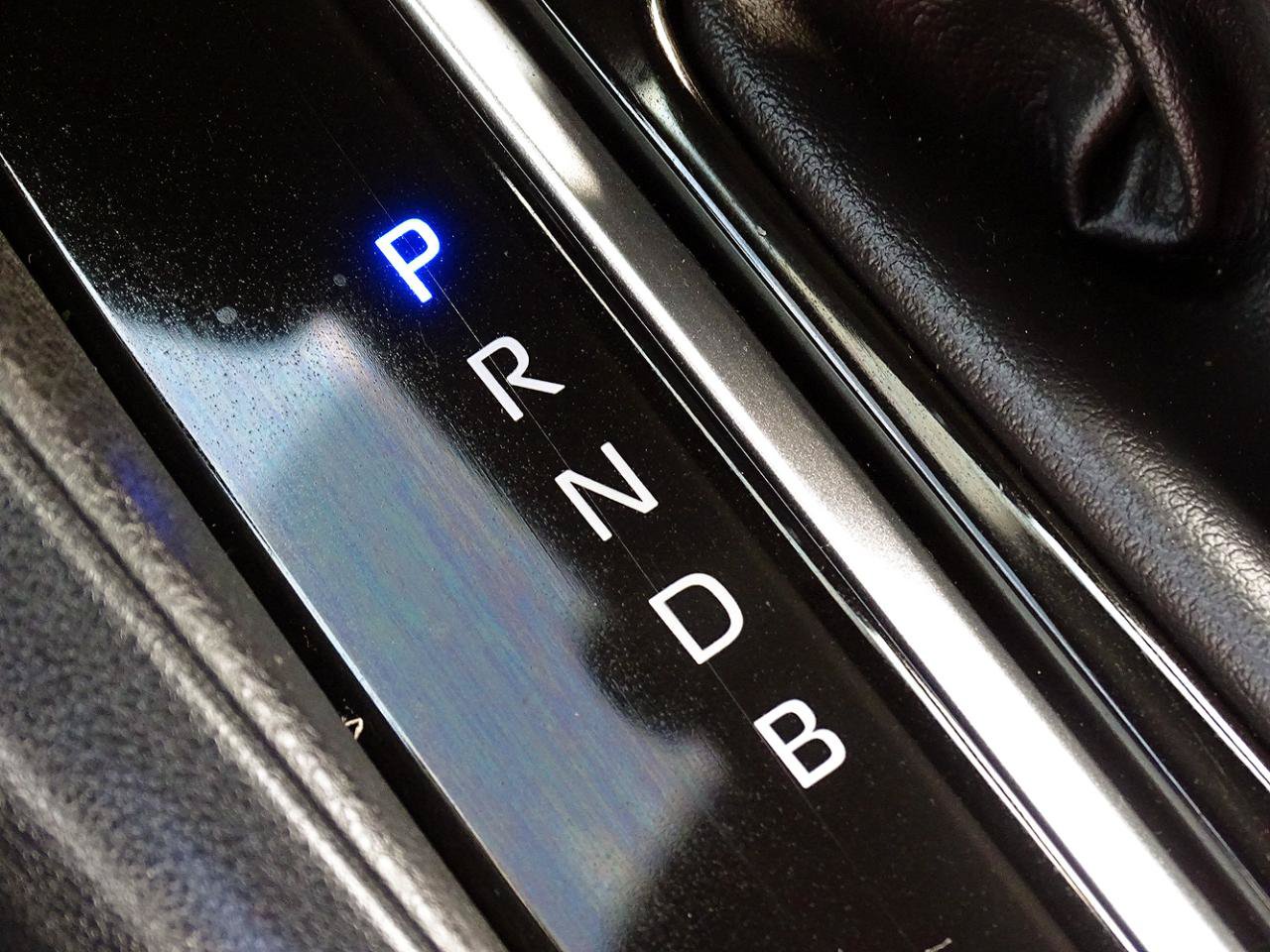 Used 2023 Toyota Corolla SE FWD image 32