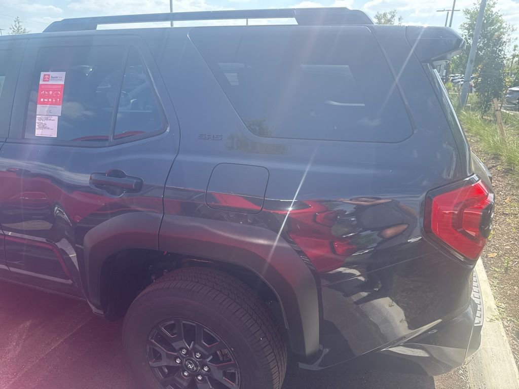 New 2026 Toyota 4Runner SR5 AWD/4WD image 7
