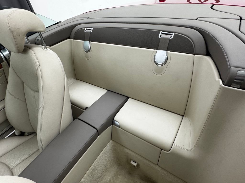 Used 2007 Mercedes-Benz SL 550 image 19