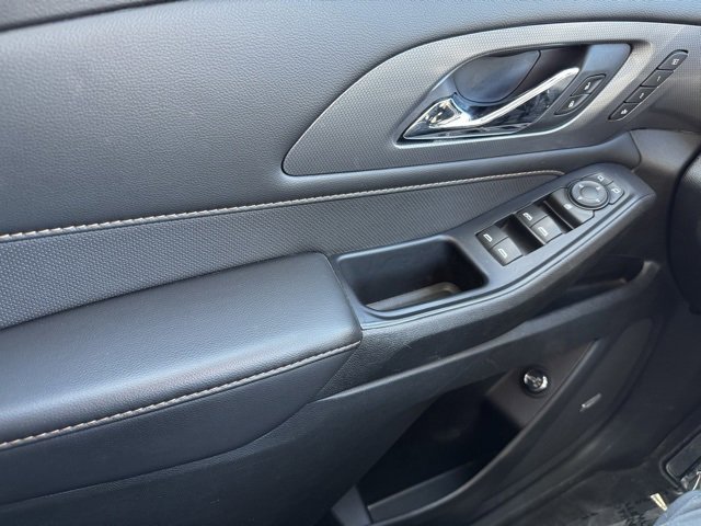 Certified 2021 Chevrolet Traverse Premier w/ Redline Edition image 36