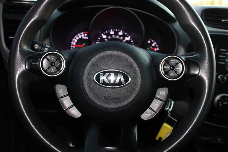 Used 2019 Kia Soul FWD image 13