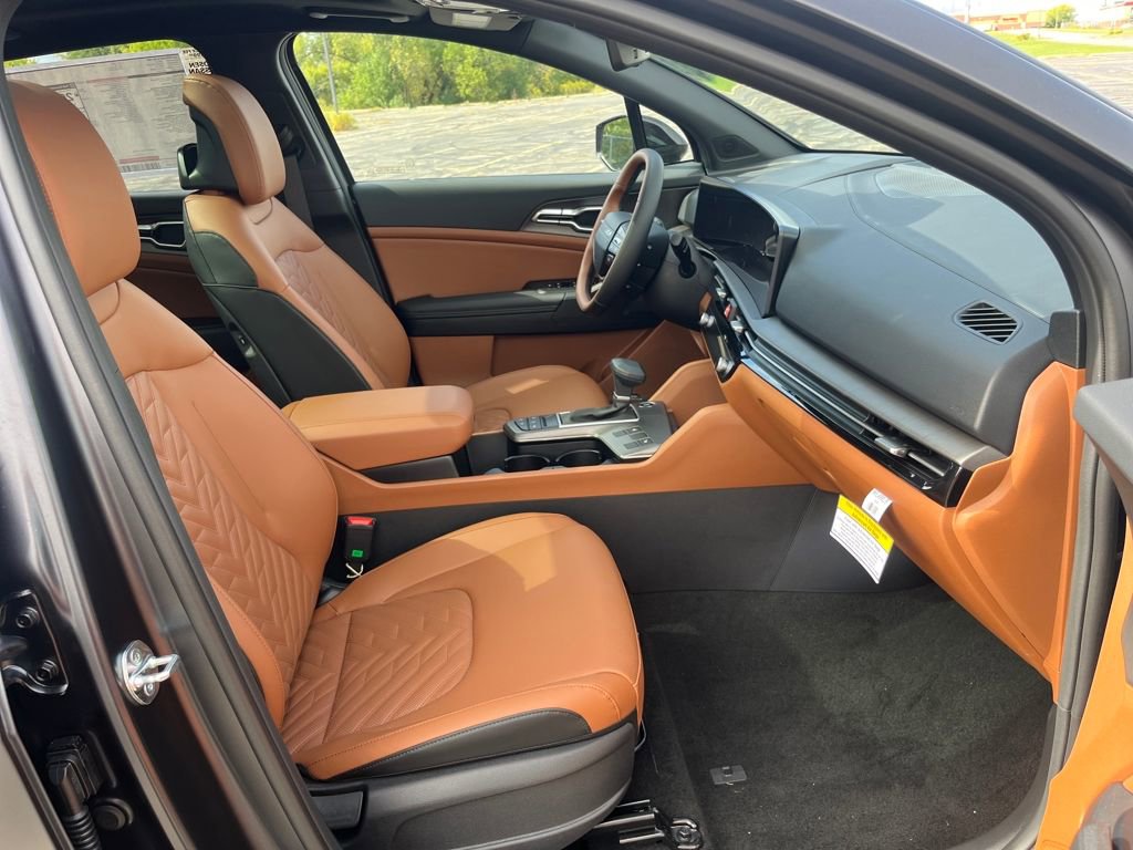 New 2026 Kia Sportage X-Line w/ X-Line Technology Package image 17