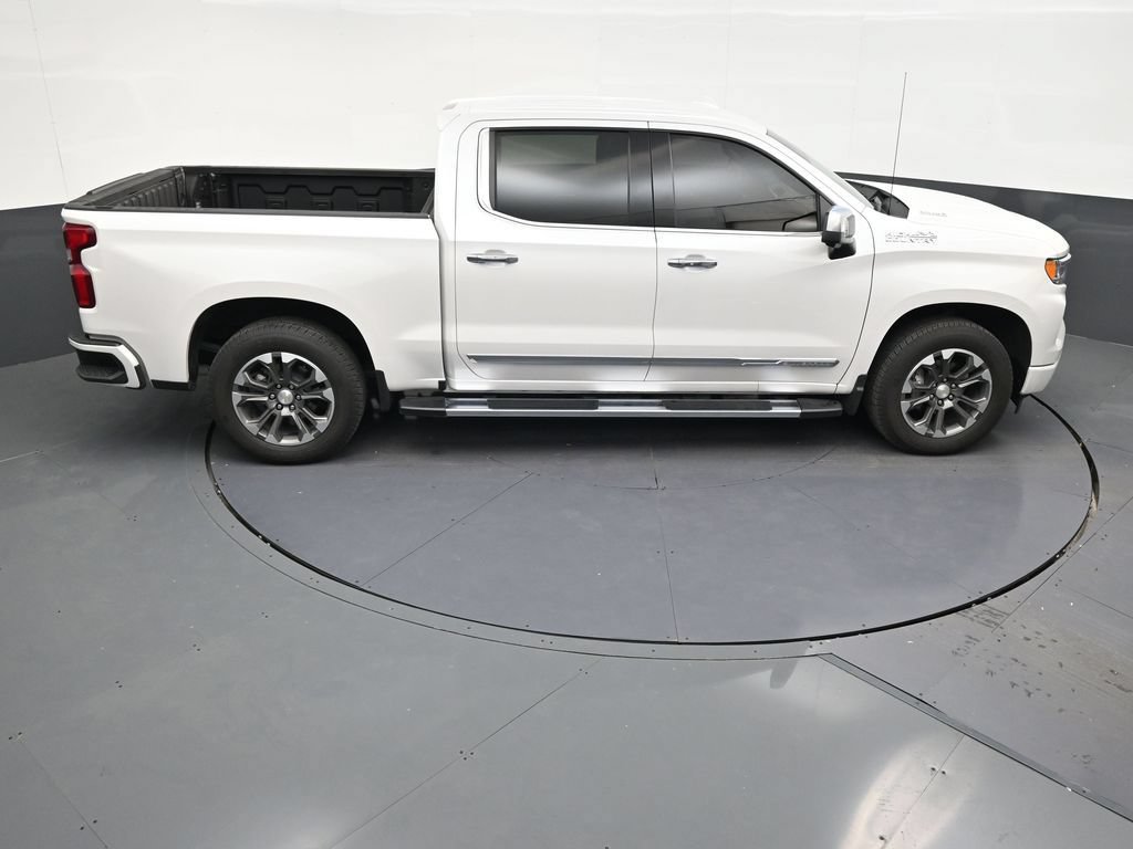 Used 2024 Chevrolet Silverado 1500 High Country w/ Technology Package RWD image 17