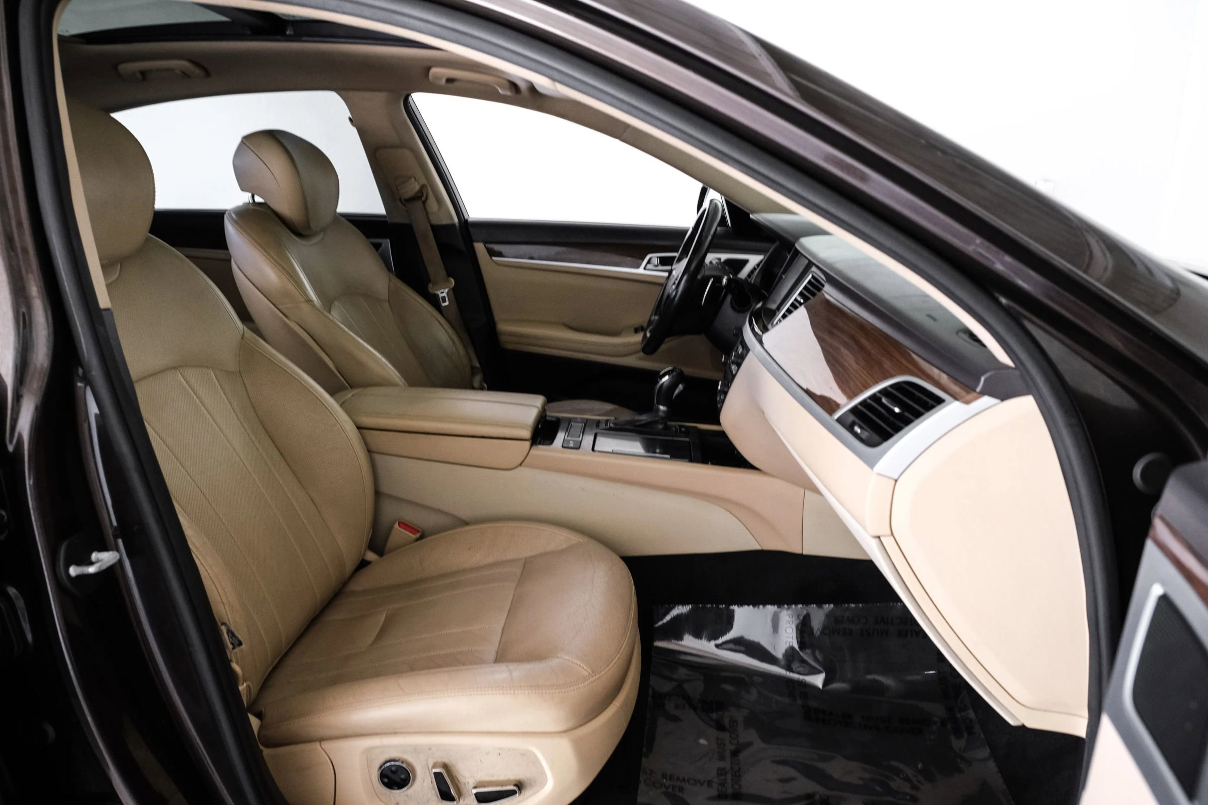 Used 2015 Hyundai Genesis 3.8 w/ Option Group 02 image 34