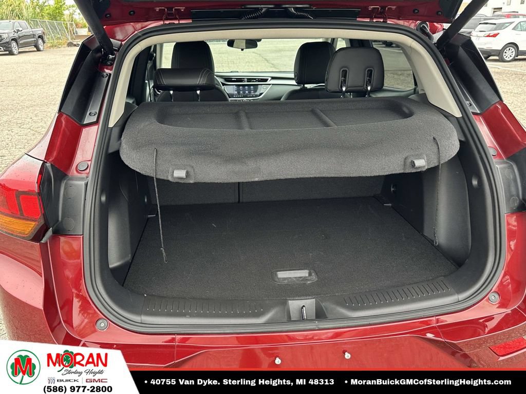Certified 2023 Buick Encore GX Select w/ Sport Touring Package FWD image 11