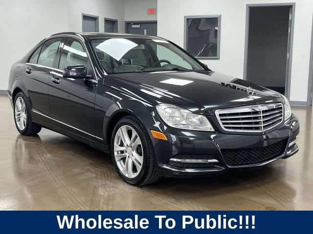 Used 2013 Mercedes-Benz C 250 Sedan image 3