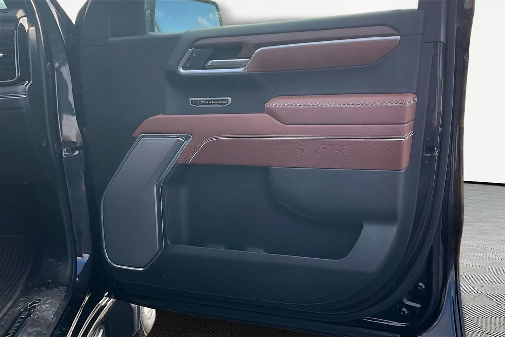 Used 2025 GMC Sierra 1500 Denali Ultimate image 32