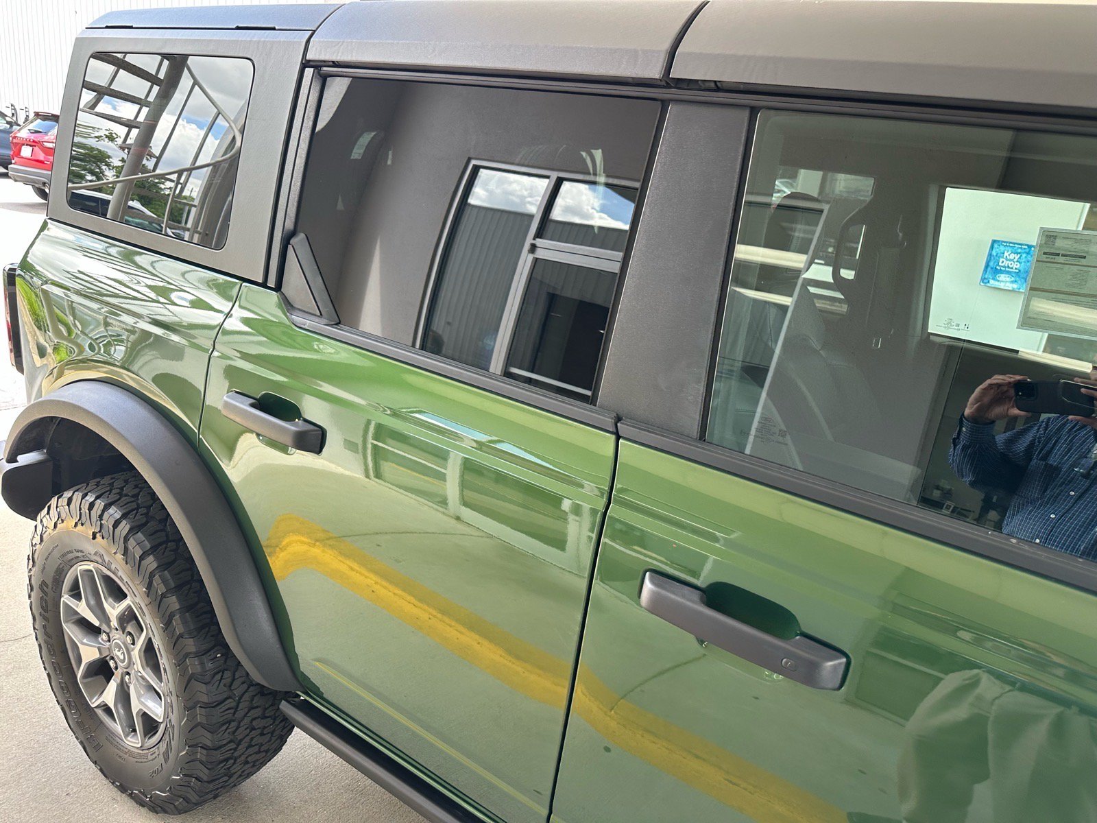 Certified 2025 Ford Bronco Badlands AWD/4WD image 11