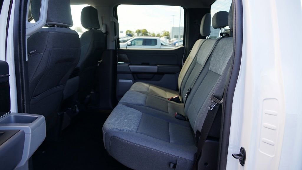 Used 2022 Ford F150 XLT w/ Equipment Group 302A High image 16