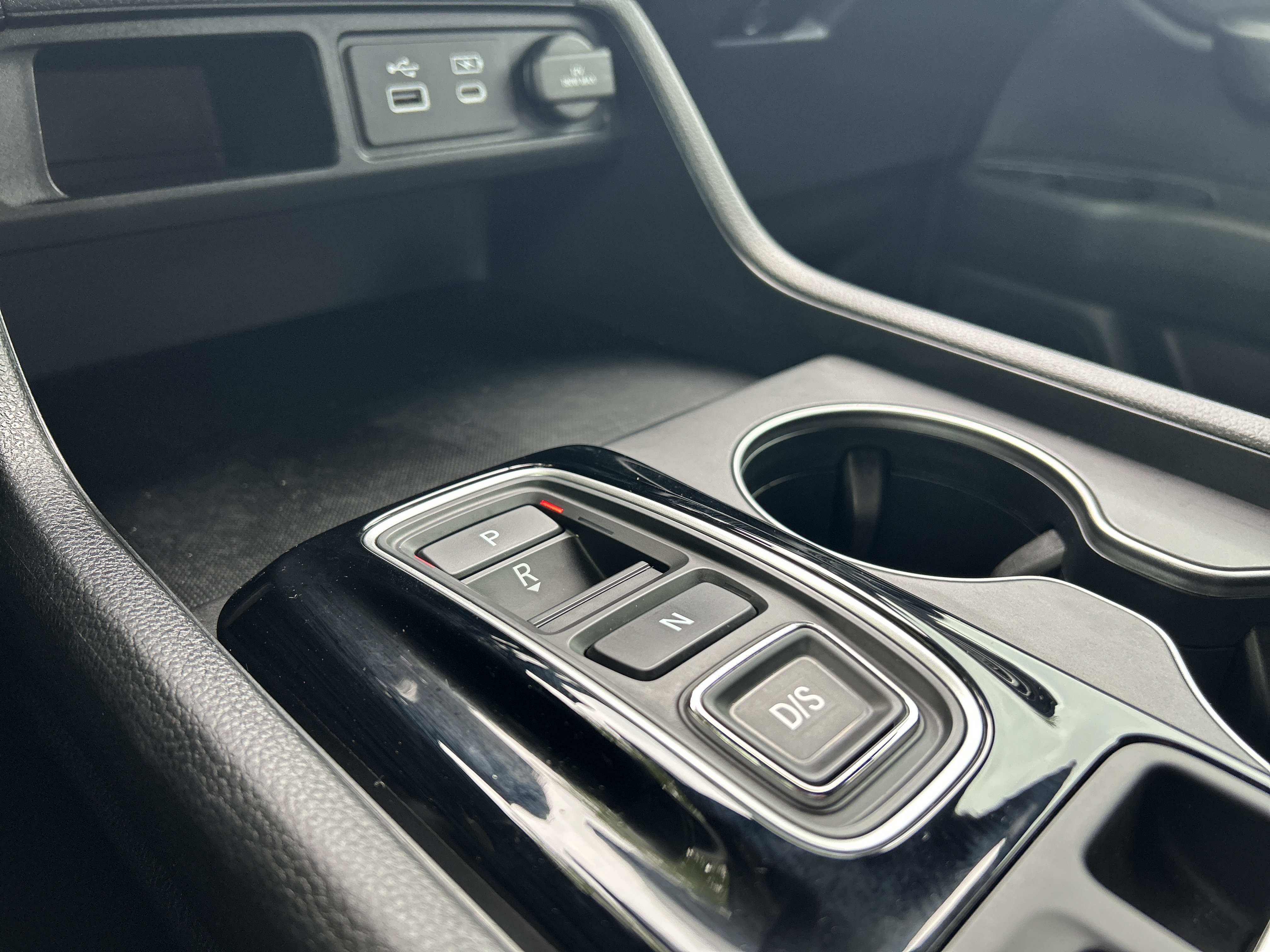 Used 2025 Honda Pilot Sport image 16