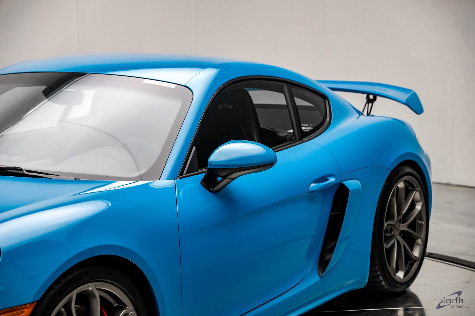 Used 2020 Porsche 718 Cayman GT4 image 29