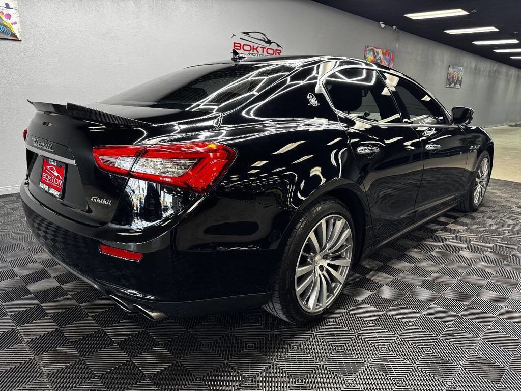 Used 2016 Maserati Ghibli S RWD image 14