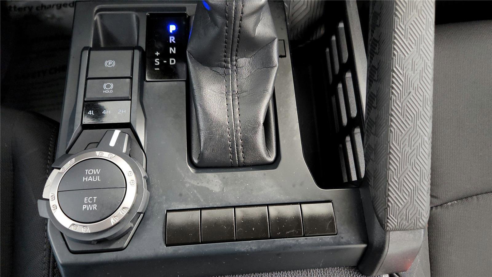 Certified 2024 Toyota Tacoma SR5 image 33