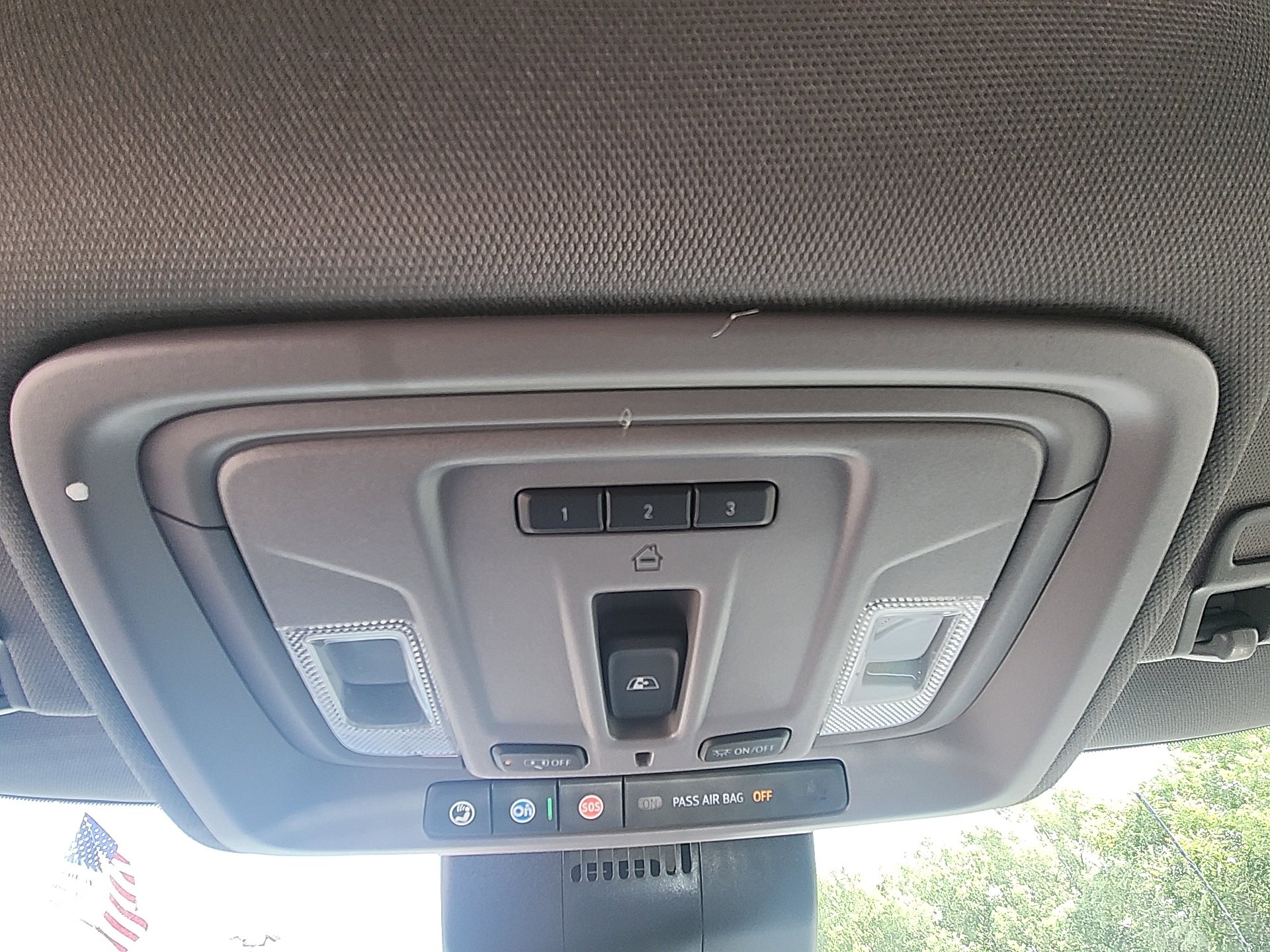 New 2025 GMC Sierra 2500 SLT w/ SLT Convenience Package image 26