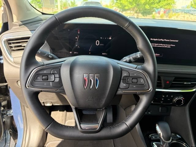 Used 2025 Buick Encore GX Sport Touring AWD/4WD image 26
