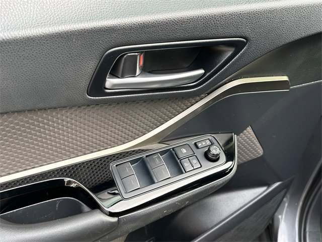 Certified 2021 Toyota C-HR Limited image 8