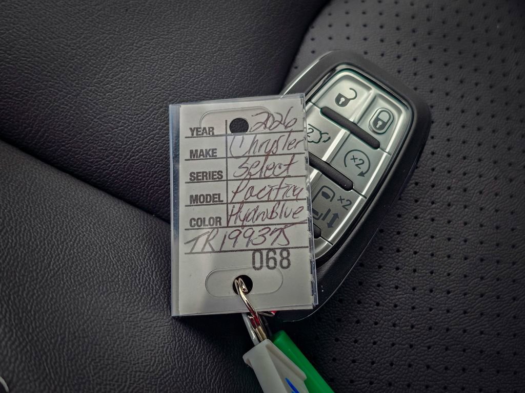 New 2026 Chrysler Pacifica Select image 47