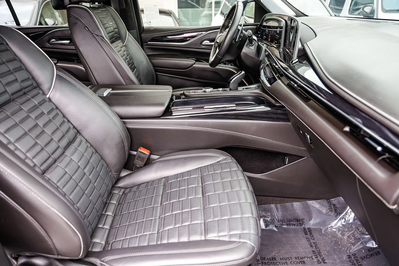 Used 2023 Cadillac Escalade V AWD/4WD image 17