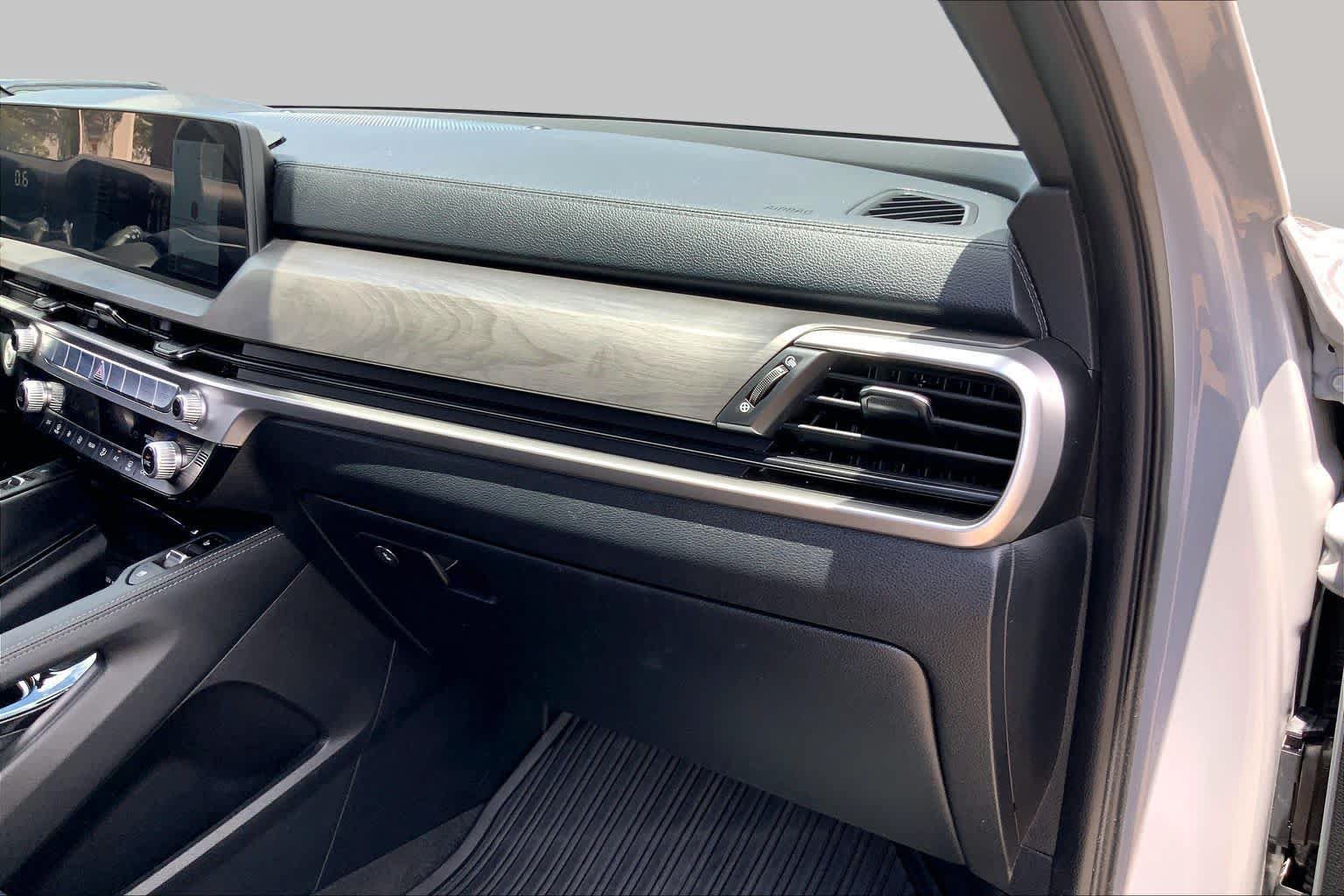 Used 2023 Kia Telluride EX X-Line AWD/4WD image 18