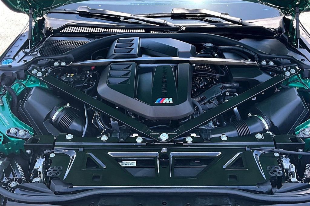 Used 2026 BMW M4 xDrive Competition w/ Executive Package AWD/4WD image 28