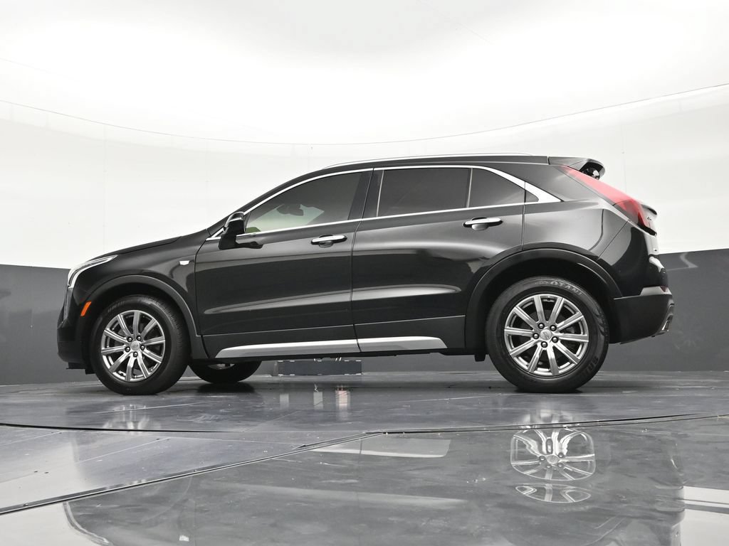 Used 2022 Cadillac XT4 Premium Luxury w/ Safety Alert Package AWD/4WD image 21