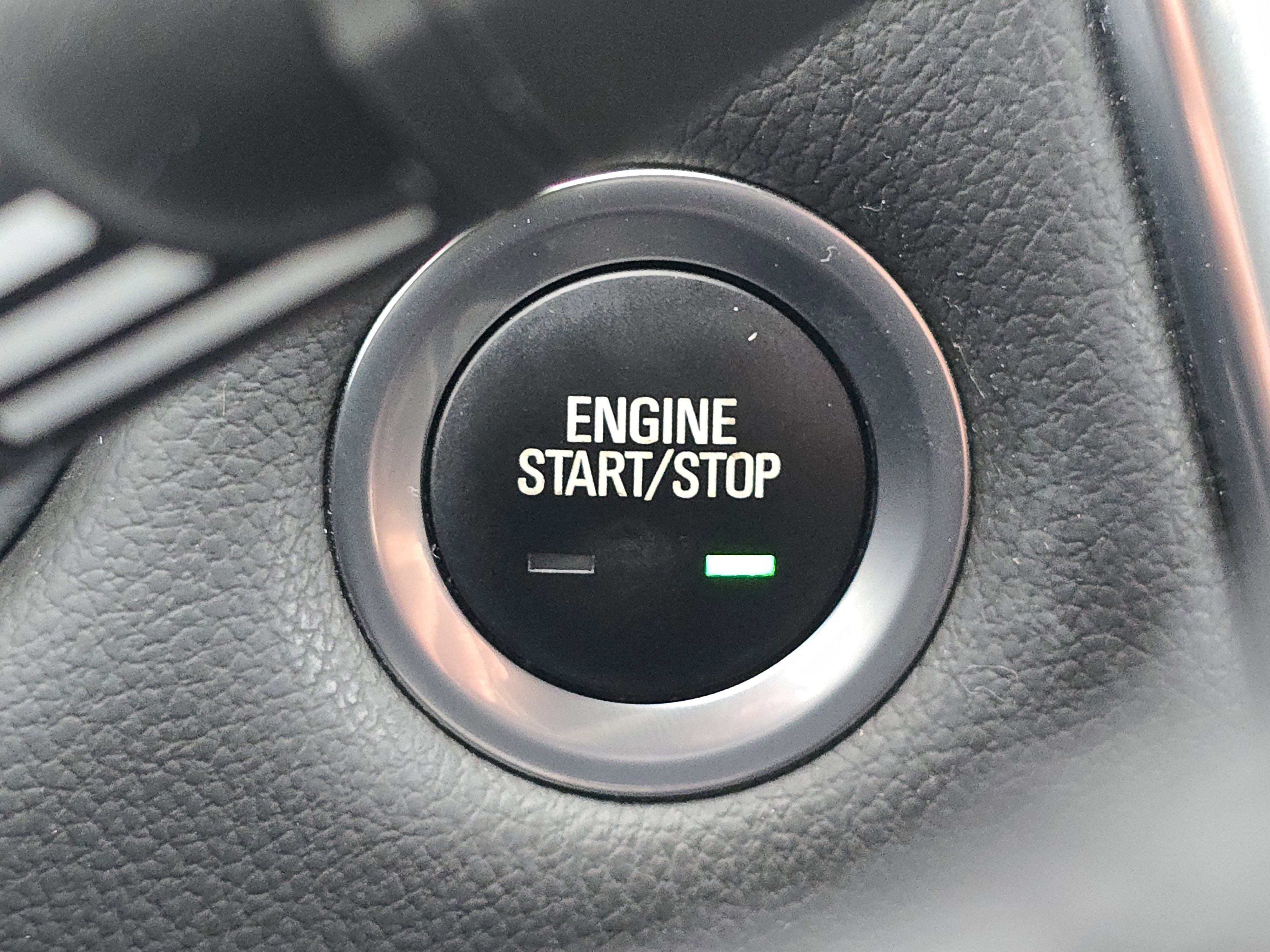 Used 2021 Chevrolet Traverse LT w/ LPO, Floor Liner Package image 26