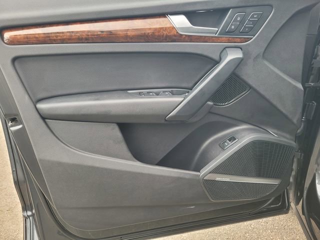 Used 2018 Audi Q5 2.0T Premium Plus image 16