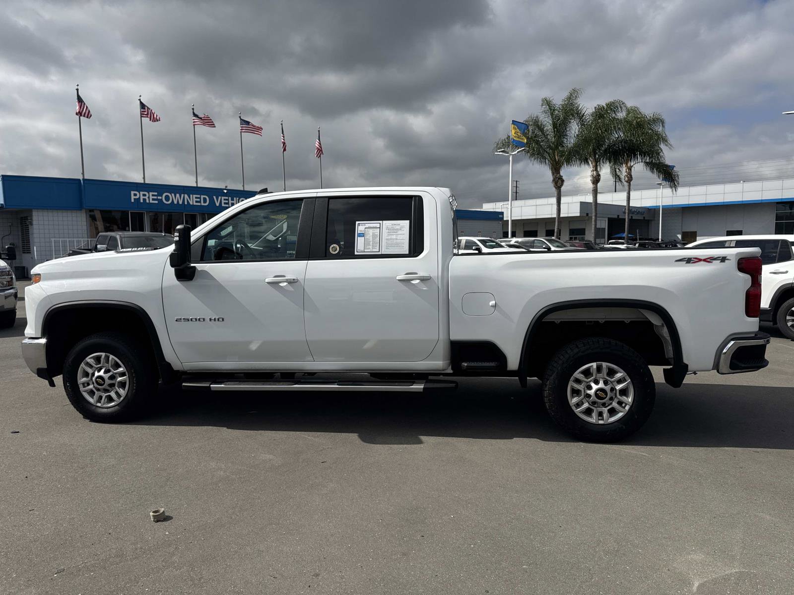 Used 2025 Chevrolet Silverado 2500 LT w/ Convenience Package image 8