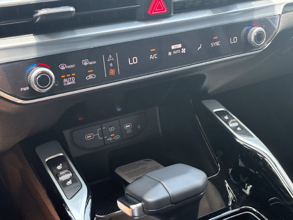 New 2026 Kia Sorento SX AWD/4WD image 21