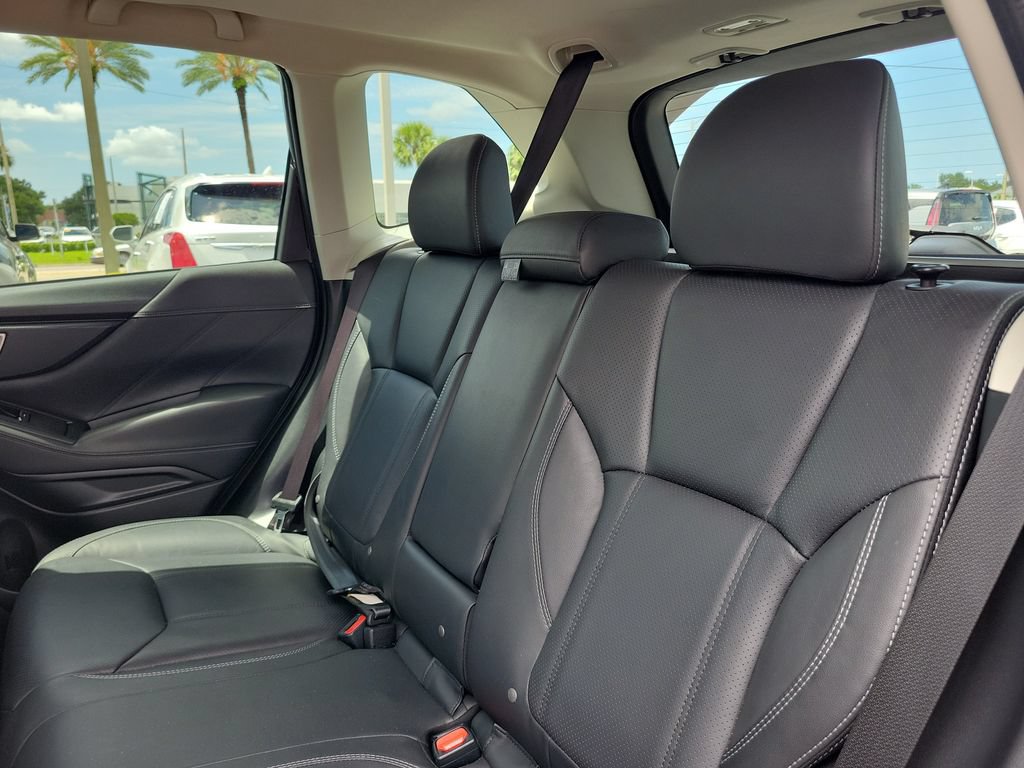 Used 2022 Subaru Forester Touring w/ Popular Package #2 AWD/4WD image 11