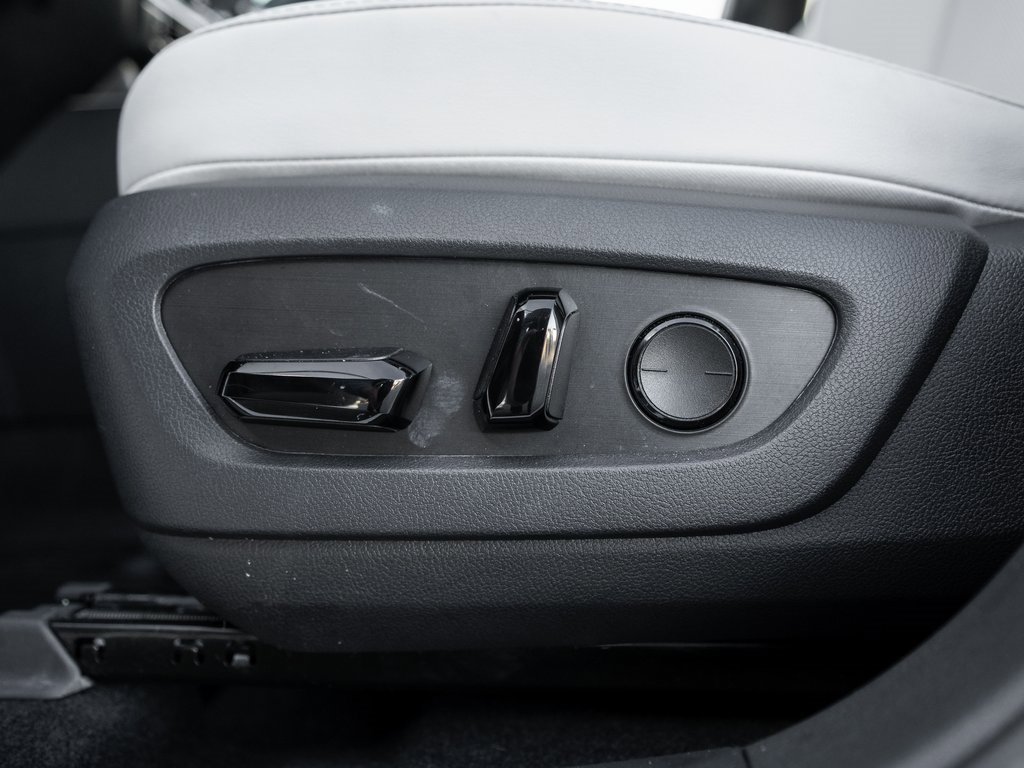 Used 2024 Lexus RX 350 Premium image 16