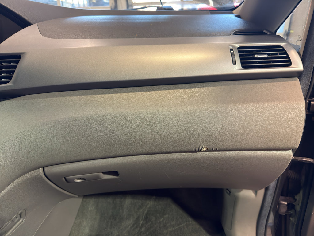 Used 2013 Honda Odyssey EX-L image 24