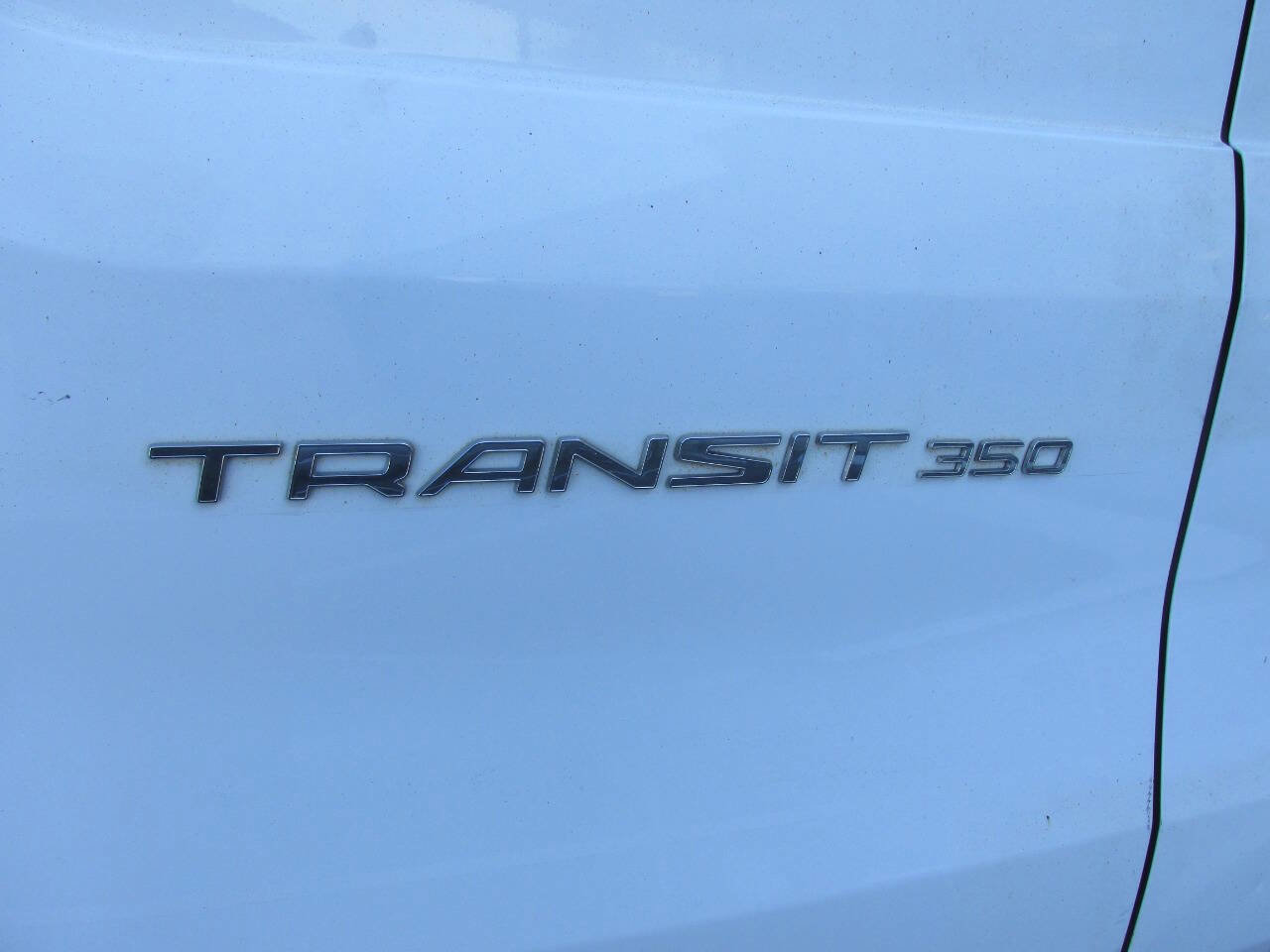 Used 2017 Ford Transit 350 148 High Roof image 6