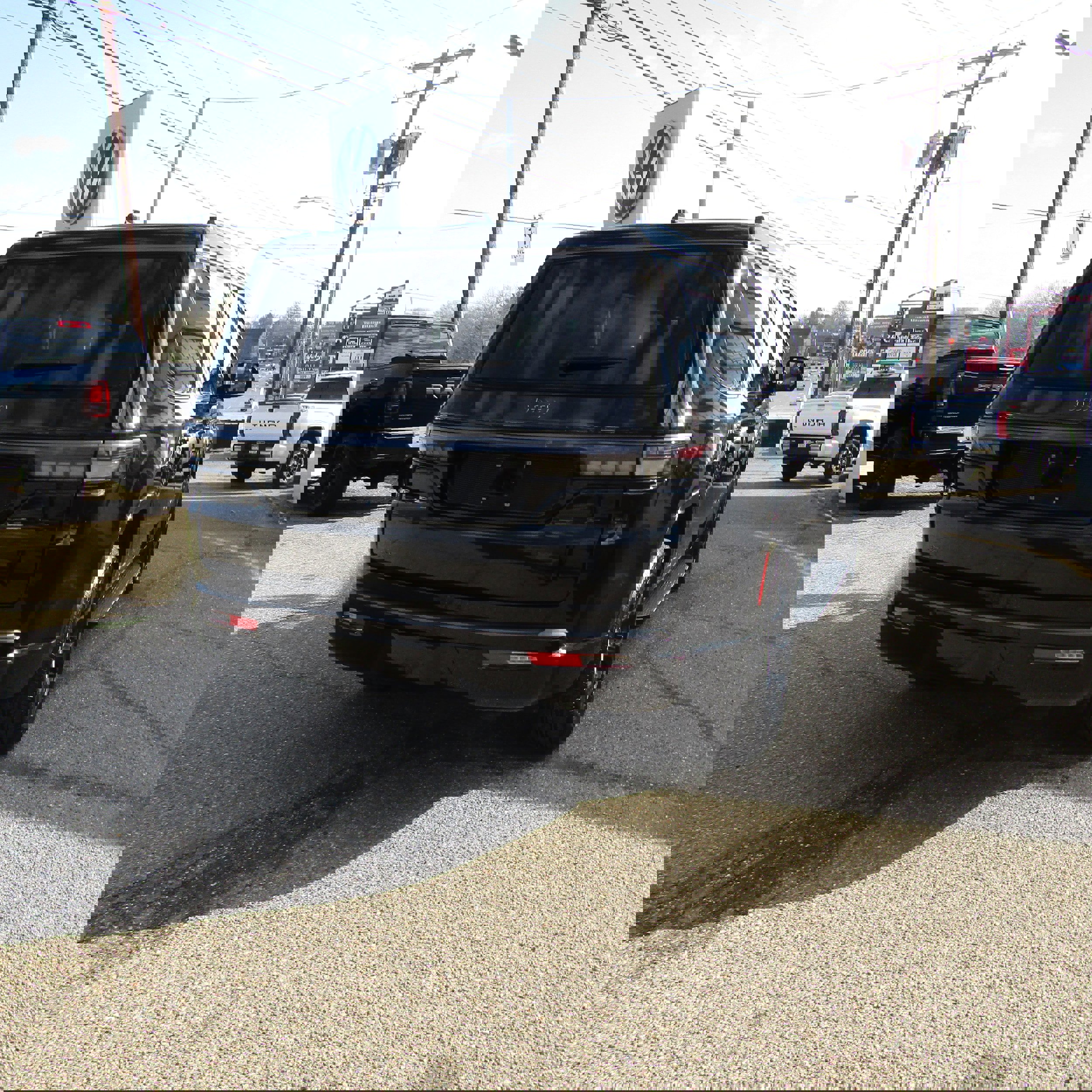 New 2026 Jeep Grand Wagoneer Limited image 11