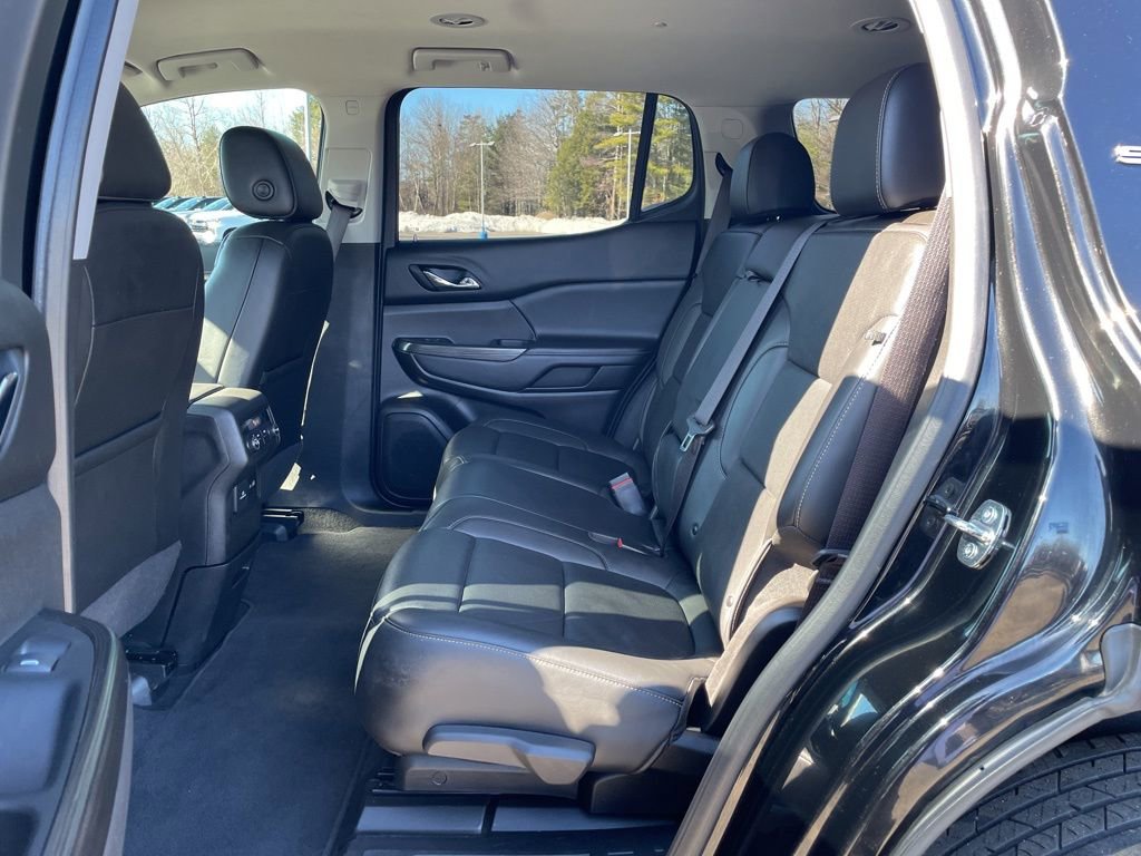Used 2023 GMC Acadia SLT image 35