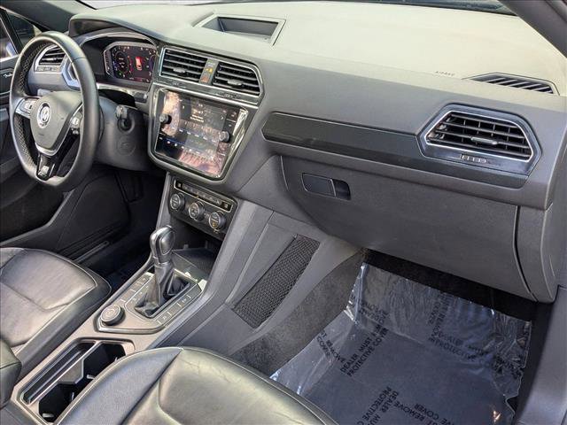 Used 2019 Volkswagen Tiguan SEL Premium R-Line AWD/4WD image 21
