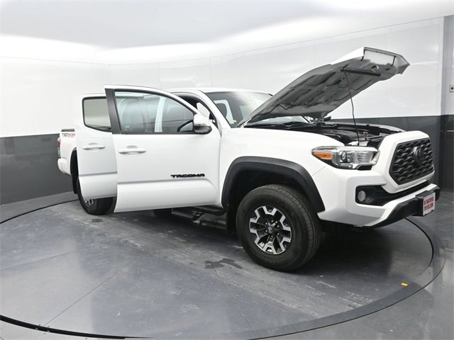 Used 2020 Toyota Tacoma TRD Off-Road image 35