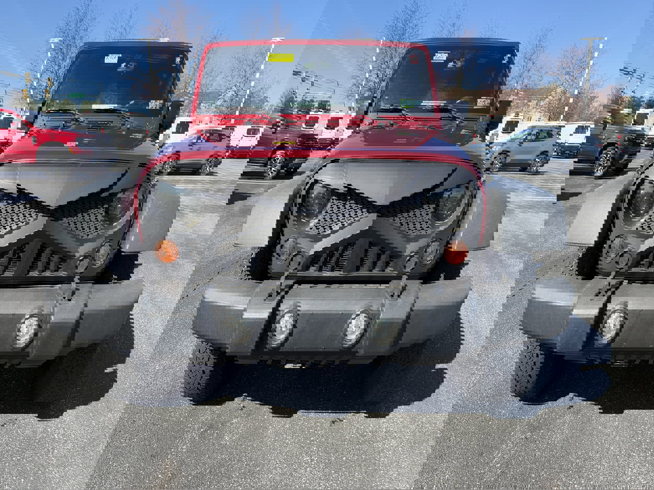 Used 2012 Jeep Wrangler Unlimited Rubicon w/ Connectivity Group image 8