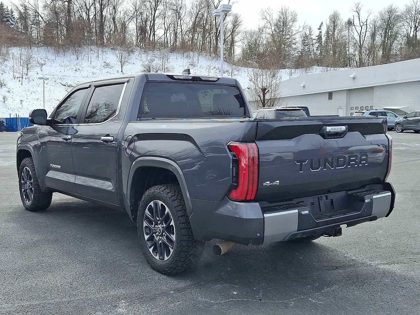 Used 2024 Toyota Tundra Limited image 4